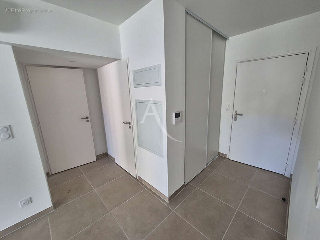 Appartement Neuf Marguerittes 2 pièce(s) - photo 8