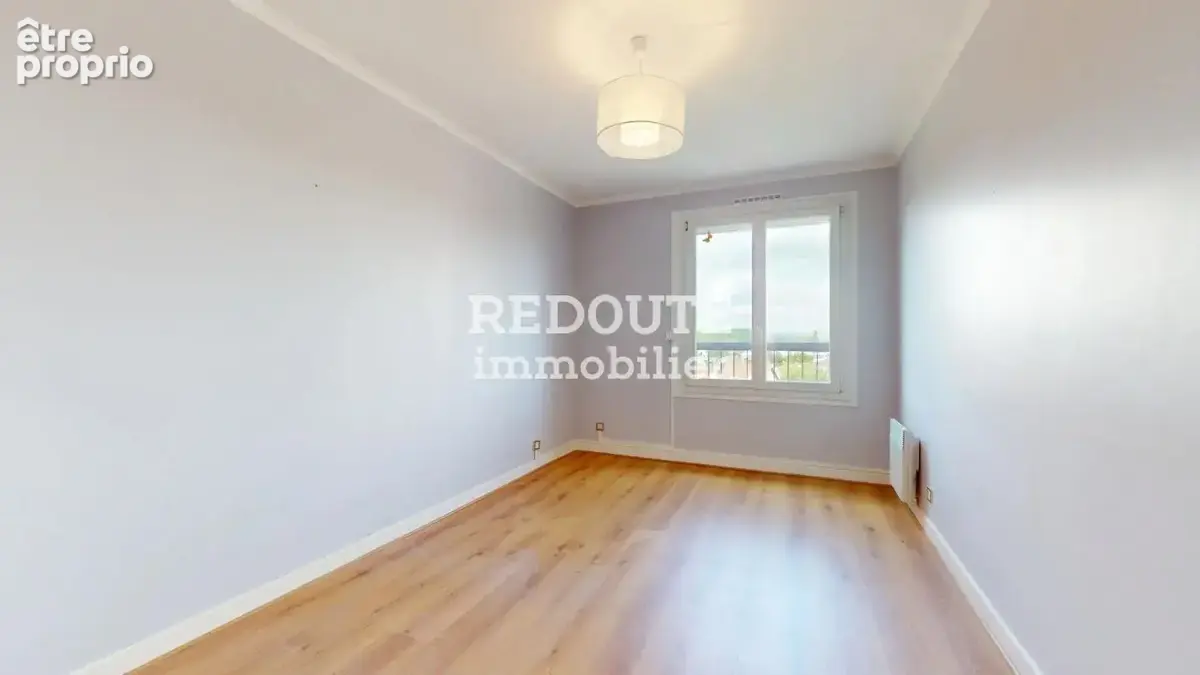 A VENDRE : Appartement T4 lumineux avec petits balcons – Saint-Brice-Courcelles - photo 9