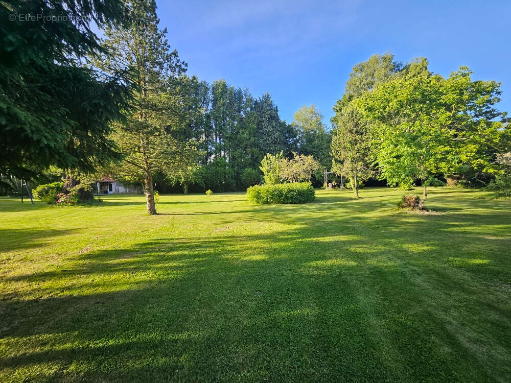 Maison à PONT-L&#039;EVEQUE