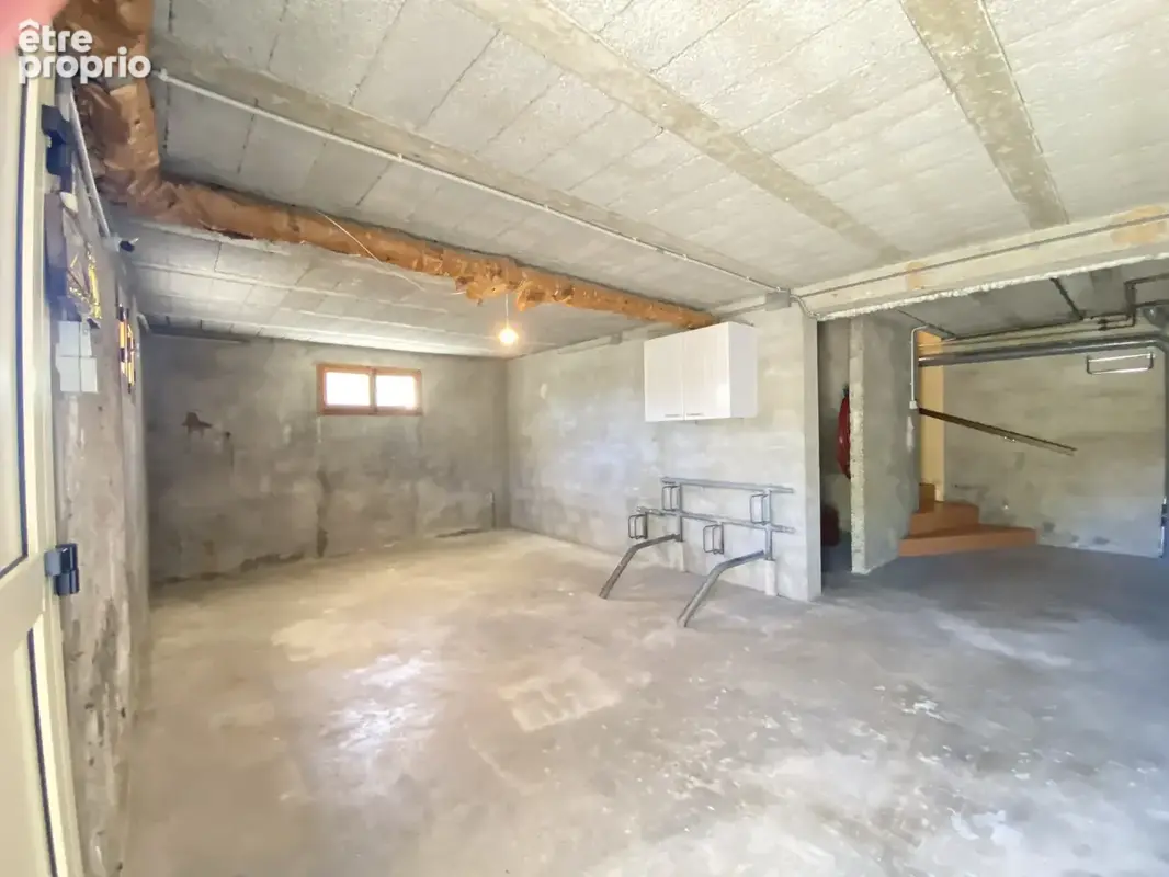 Maison T6 sur terrain plat , clos et arboré. - photo 22