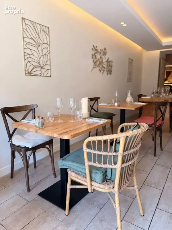 A vendre fonds de commerce restaurant 171 m2 neuf avec cuisine aux normes idealement situe entre pignans et le luc (var) - photo 12