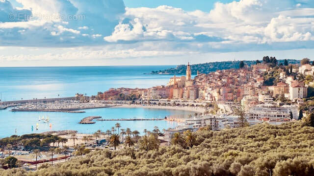 Appartement à MENTON