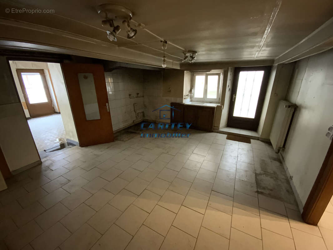 Maison à SERVANCE