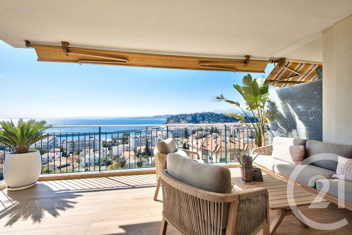 Appartement à NICE