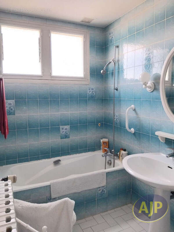 Maison à SAINT-SEBASTIEN-SUR-LOIRE