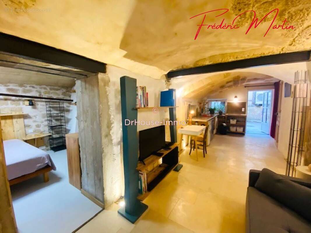 Appartement à UZES