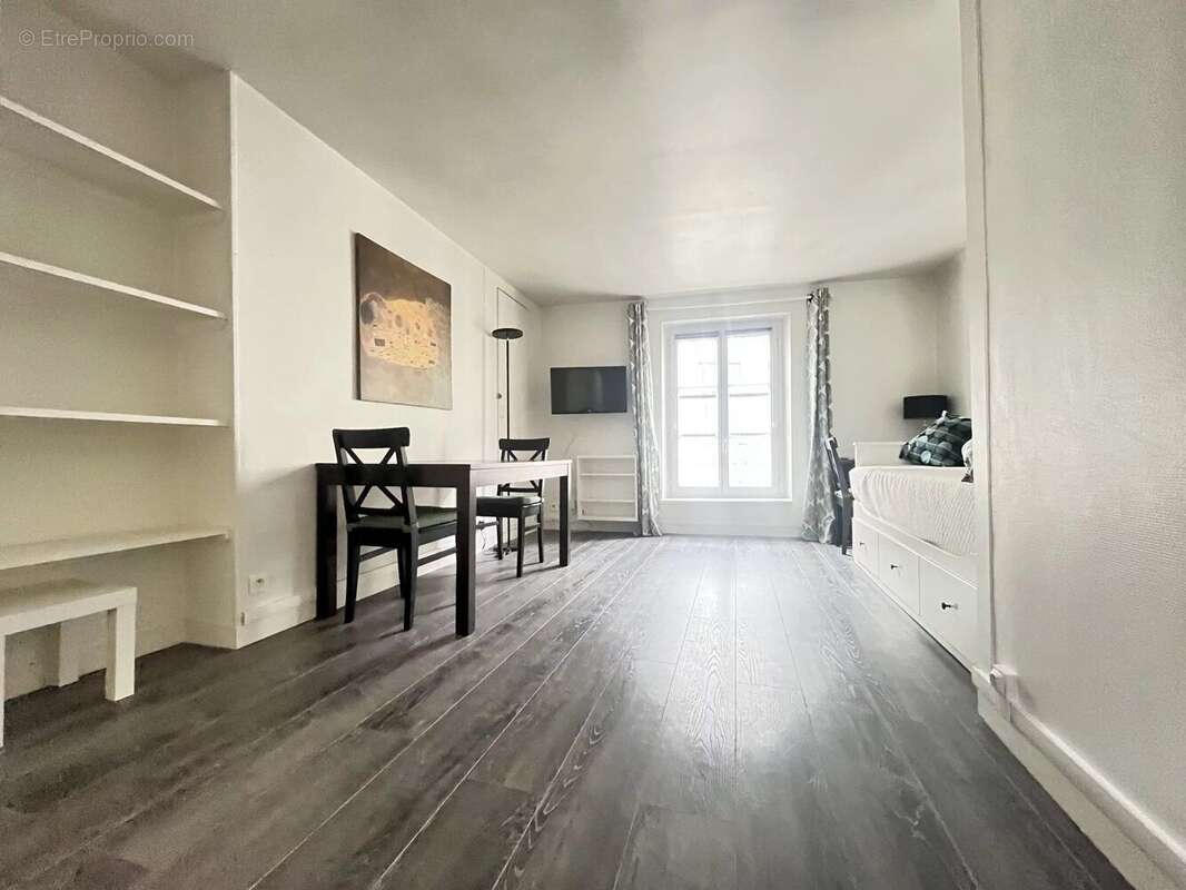 Appartement à PARIS-5E