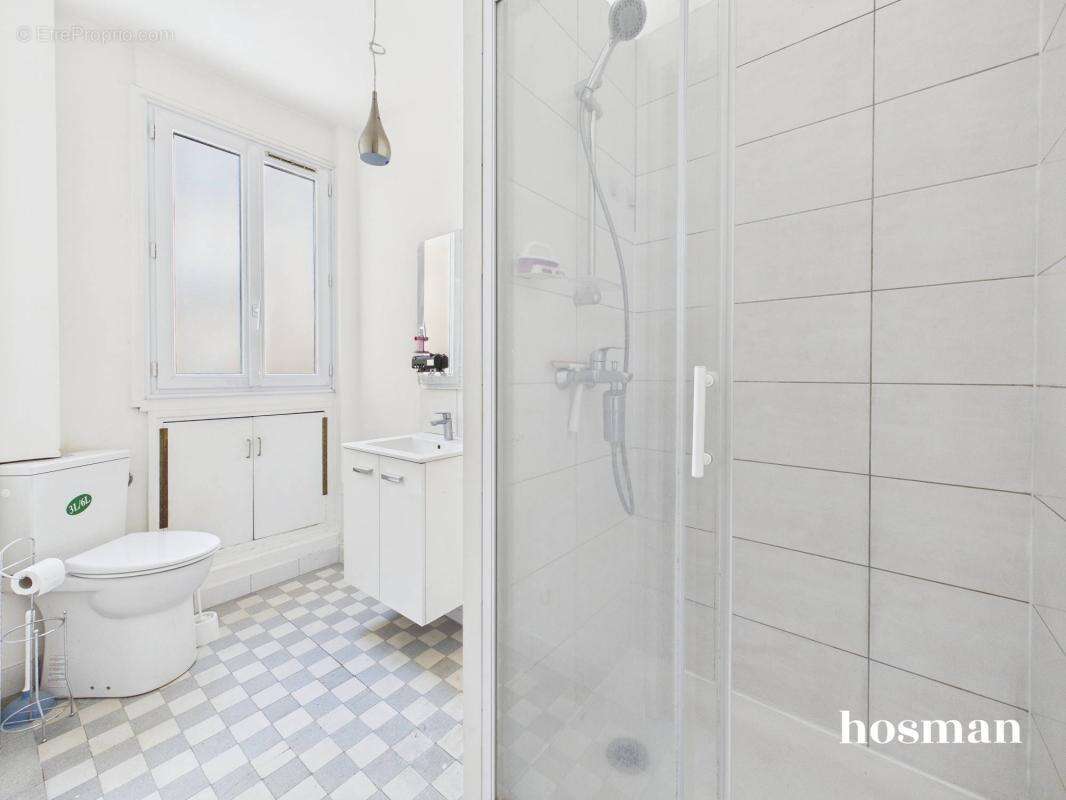 Appartement à PARIS-14E