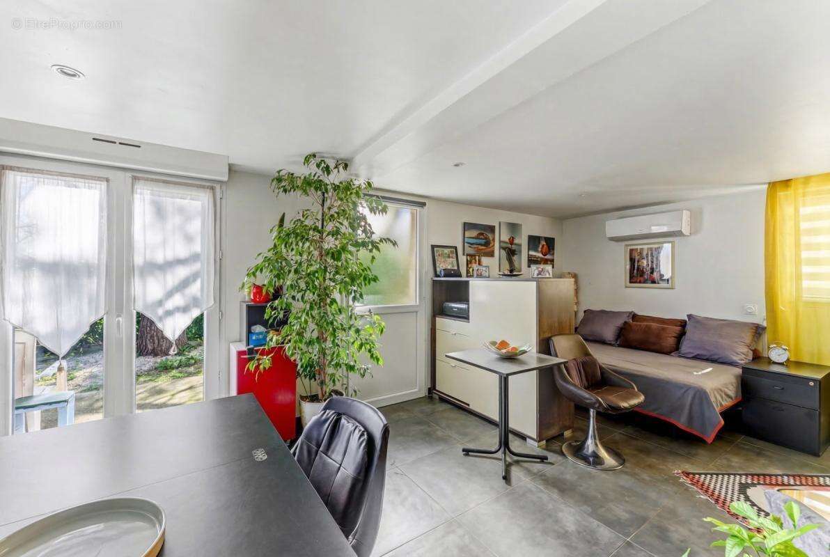 Maison à DREMIL-LAFAGE