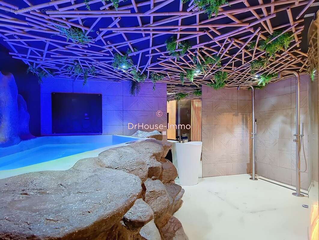 Commerce à BORDEAUX