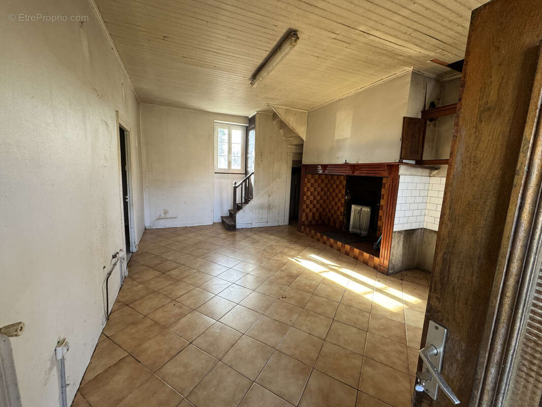 Maison à TOUFFAILLES
