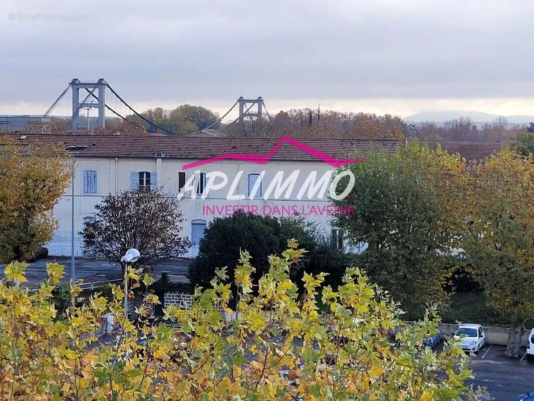 Appartement à LE TEIL