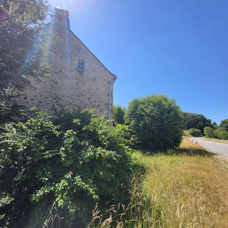 Belle maison en pierres lauzes et ardoises - photo 18