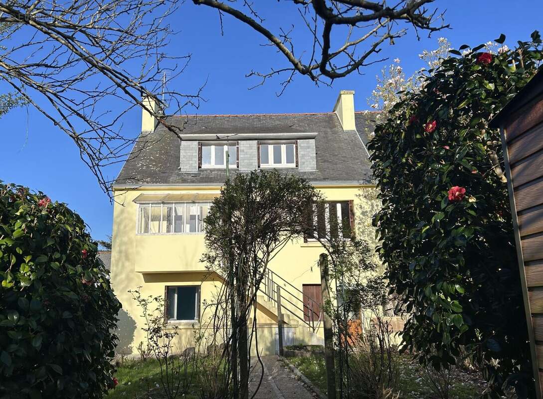 Maison à DOUARNENEZ
