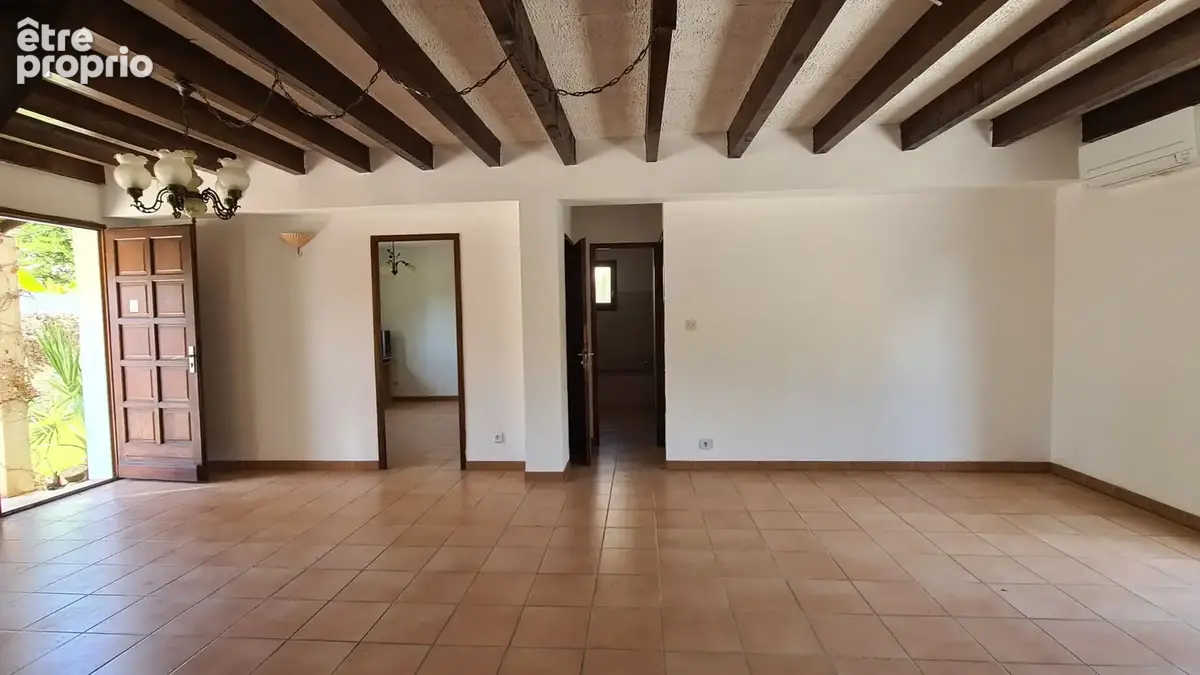 Frontignan, villa T5 sur une parcelle de 363 M² de terrain clos - photo 4