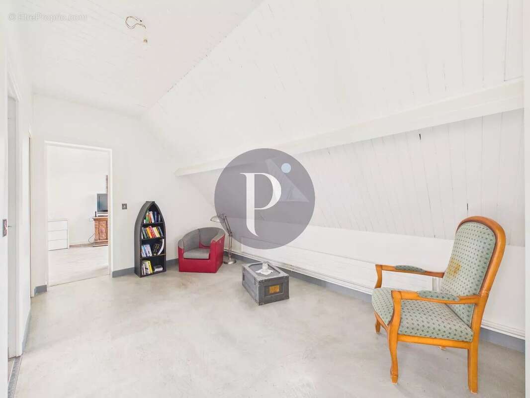 Maison à LE PLESSIS-ROBINSON