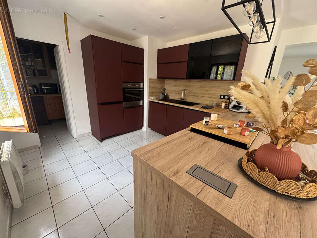 Maison à LE MESNIL-EN-THELLE