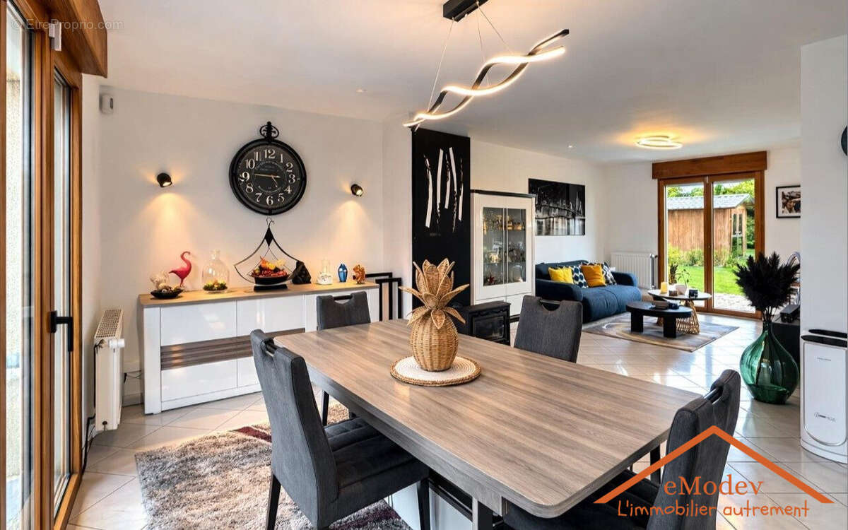 Maison 95 m² à Urimenil  - photo 5