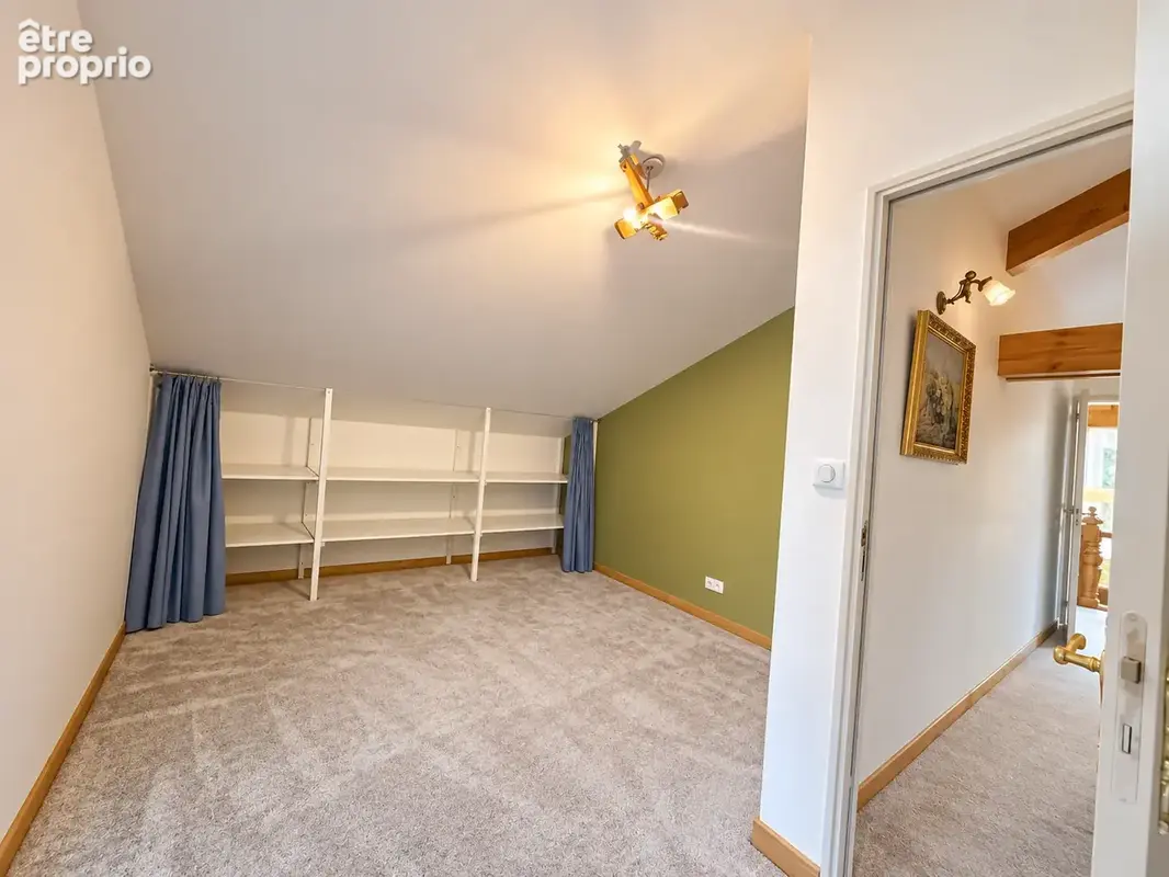 Maison entièrement rénovée   5 chambres   Dépendance   Terrain de 543 m2 POLIGNAC - photo 12