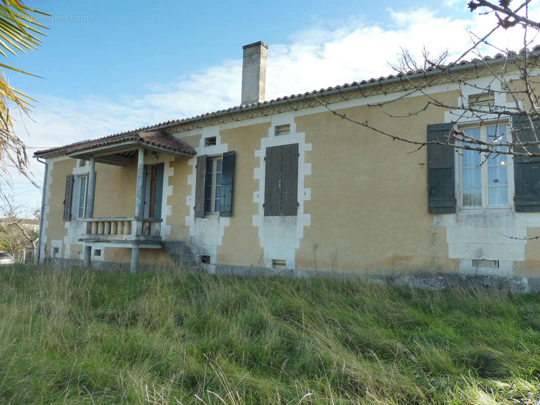 Riberac proche commerces, belle vue - photo 13
