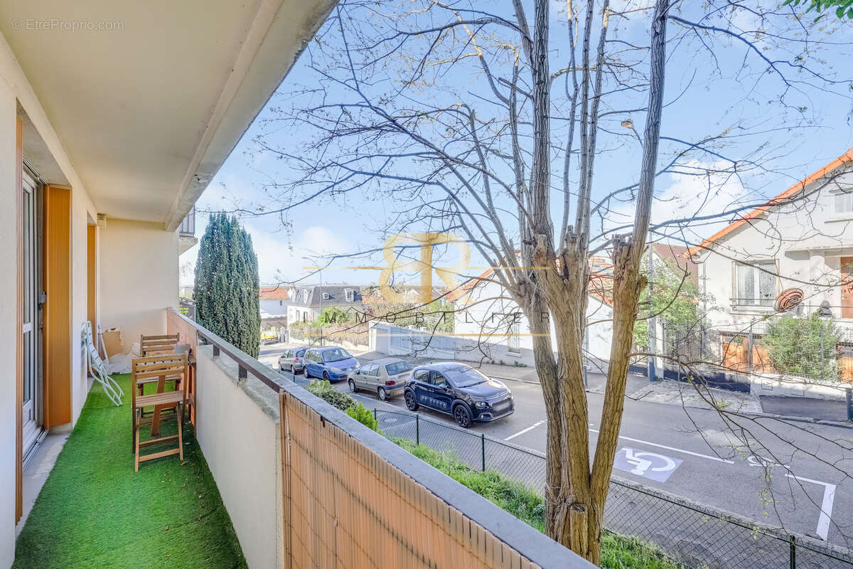 Appartement à FONTENAY-SOUS-BOIS