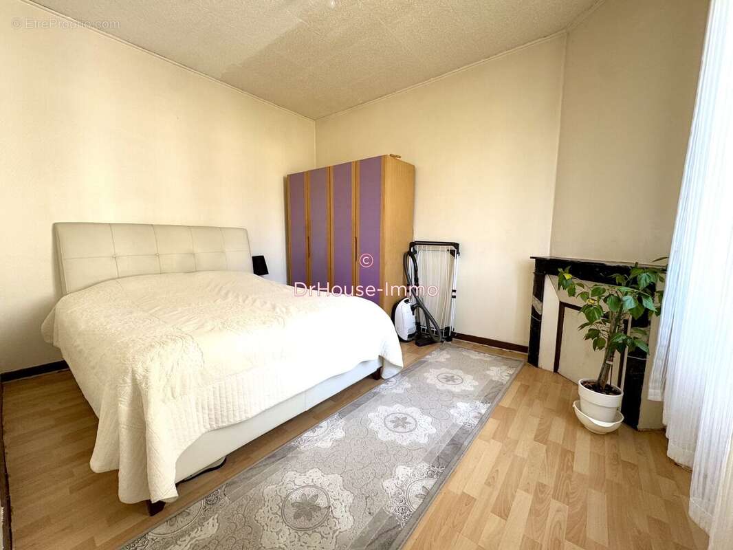 Maison à CHALETTE-SUR-LOING