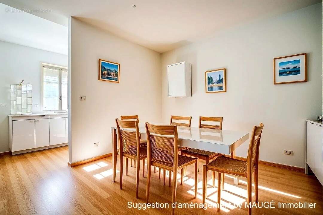 Maison à SAINT-PIERRE-DE-CHANDIEU