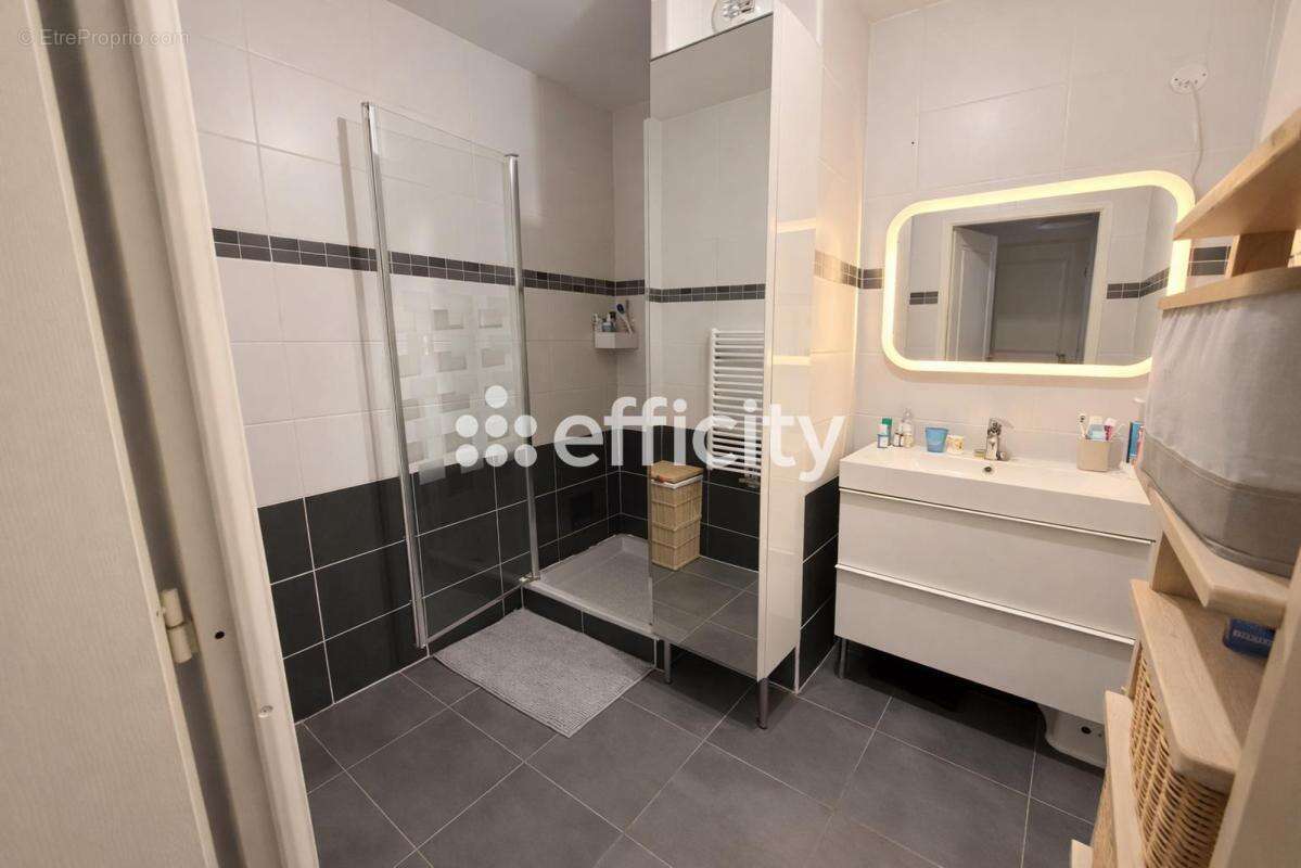 Appartement à BOUC-BEL-AIR