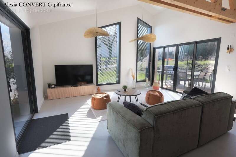 Maison à VIRIAT
