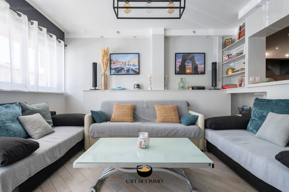 Appartement à MARSEILLE-7E