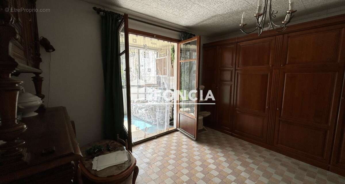 Appartement à SAINT-ETIENNE-DE-TINEE