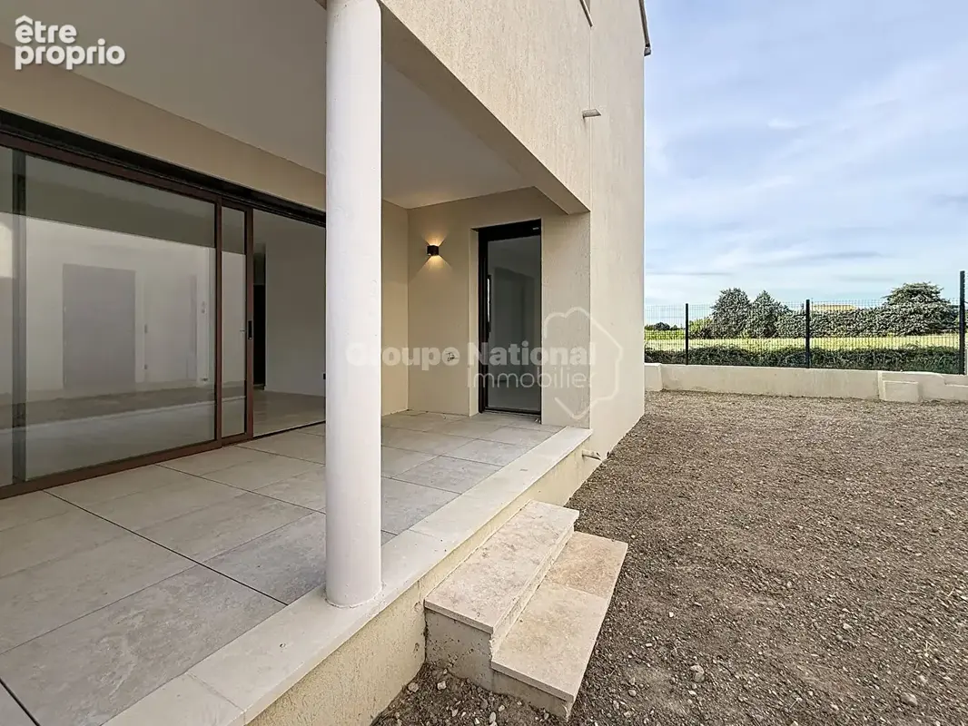 Appartement T3 avec terrasse, jardin de 119 m2 et 2 places de parking Les Taillades - photo 7