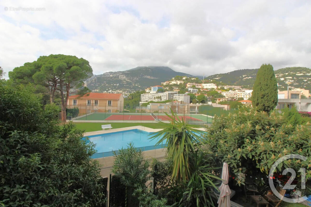 Appartement à ROQUEBRUNE-CAP-MARTIN