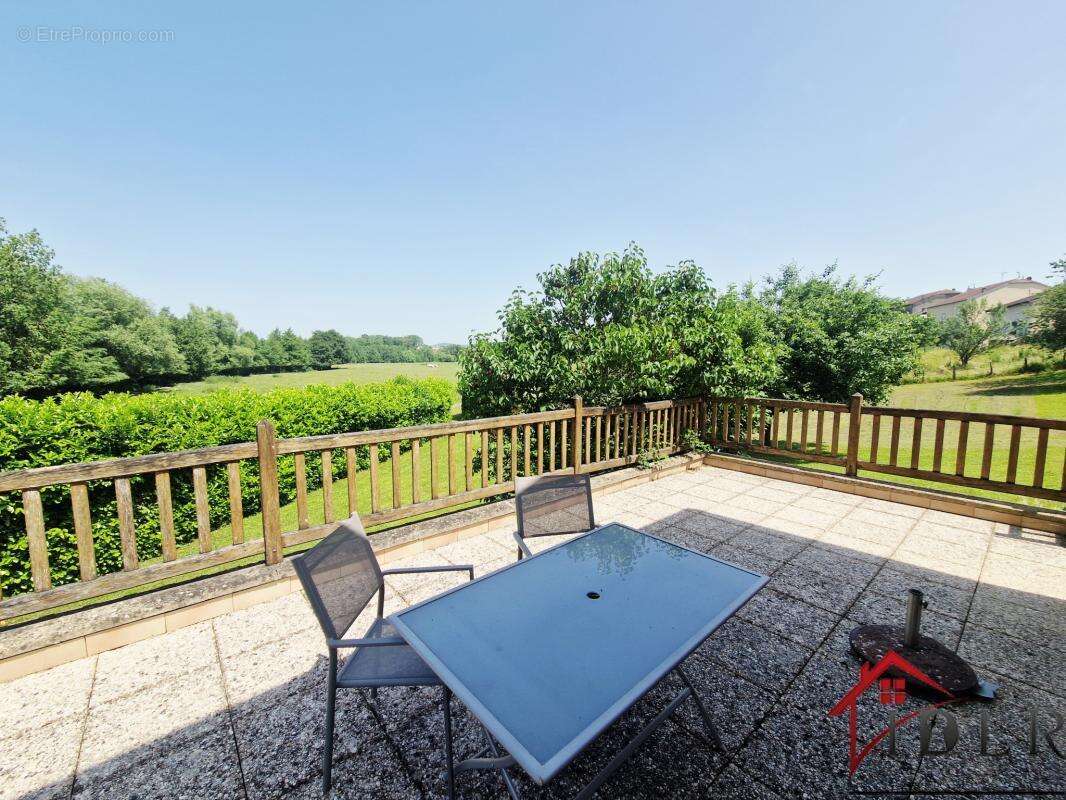 Maison à LANEUVELLE