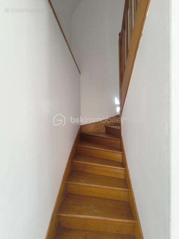 Appartement T3 - Jardin - Stationnement privé - photo 7