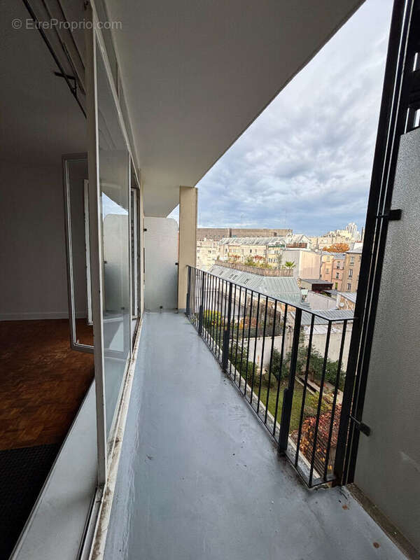 Appartement à PARIS-19E