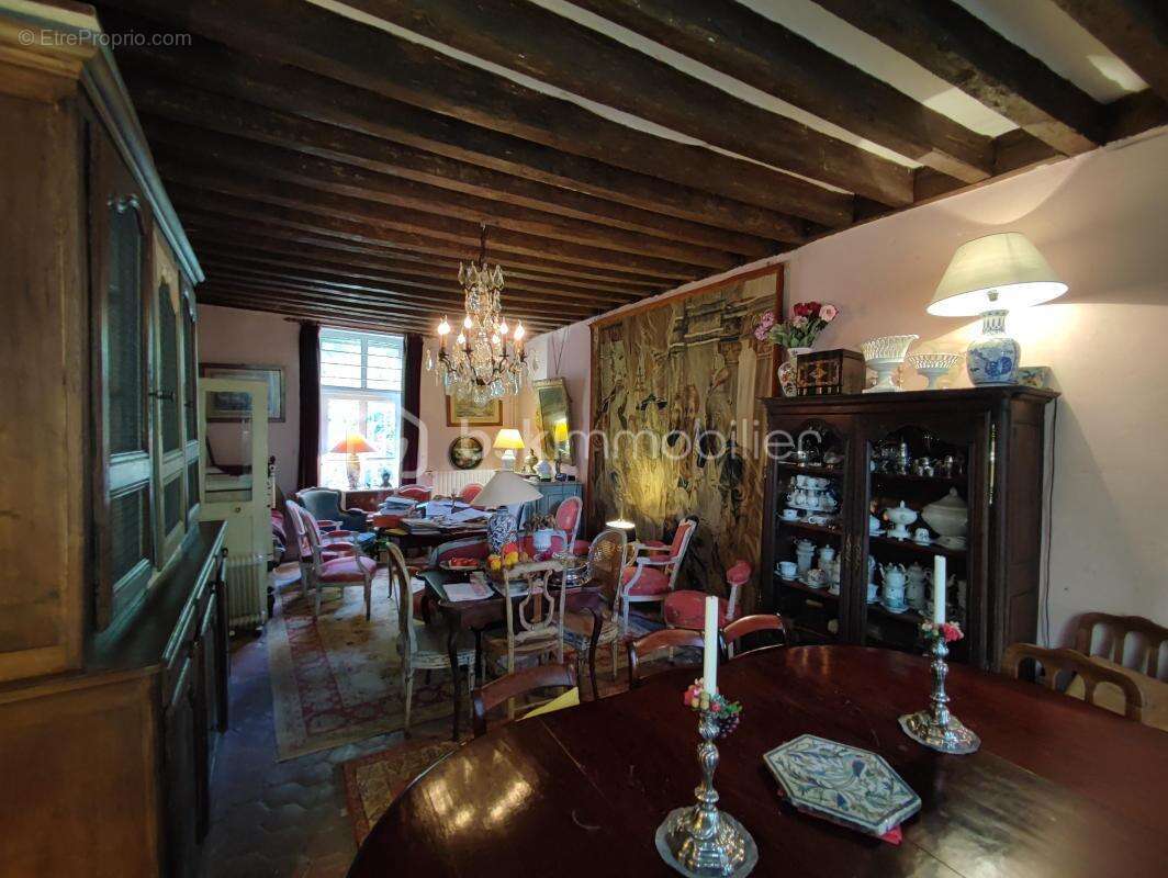 Maison à SAINT-MAURICE-AUX-RICHES-HOMMES