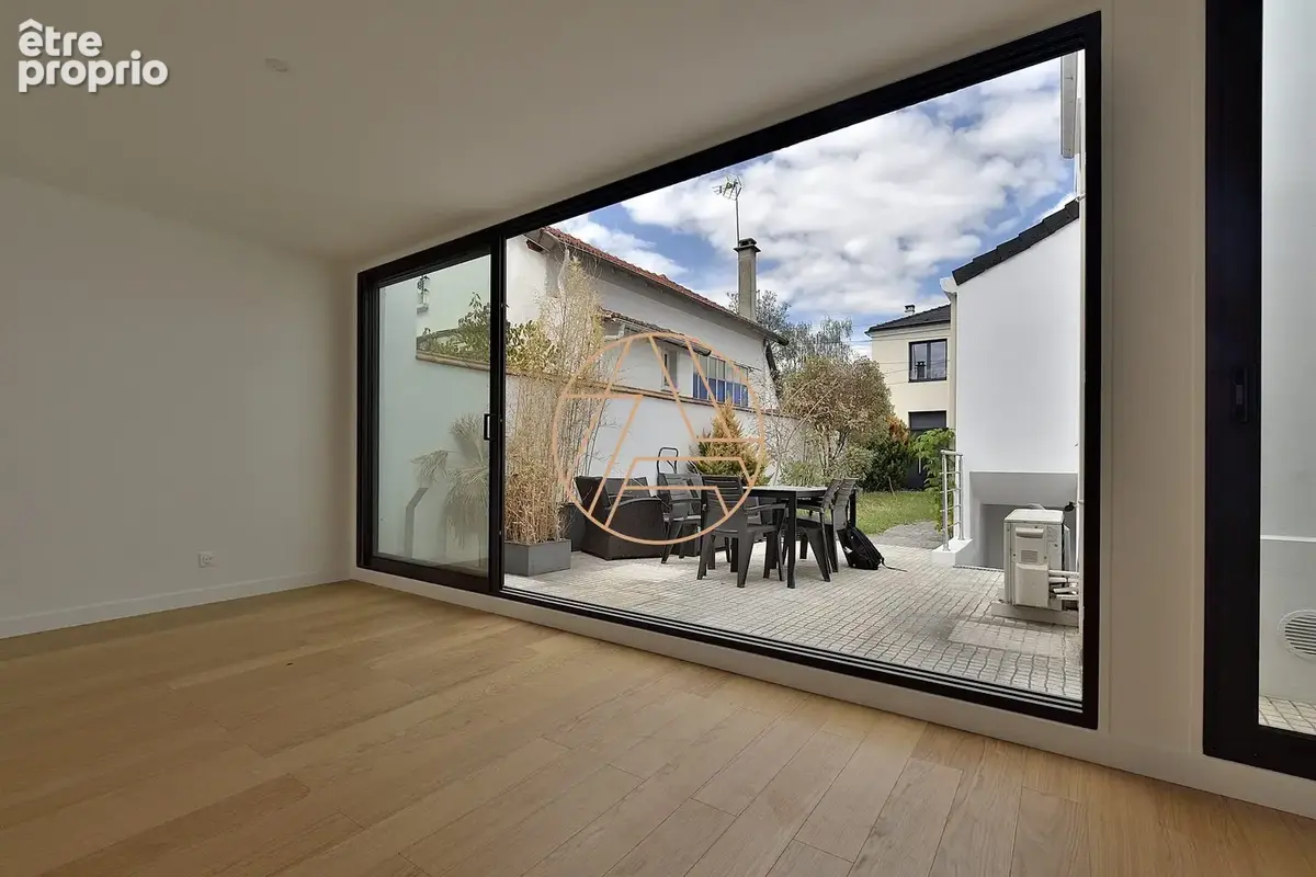 Maison 5 pièces 90 m² à vendre à Saint-Maur-Des-Fosses (94100) - photo 3