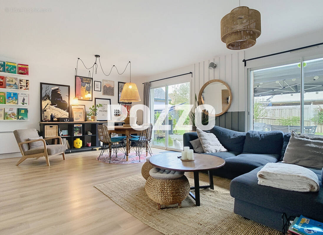 Maison à AUCEY-LA-PLAINE