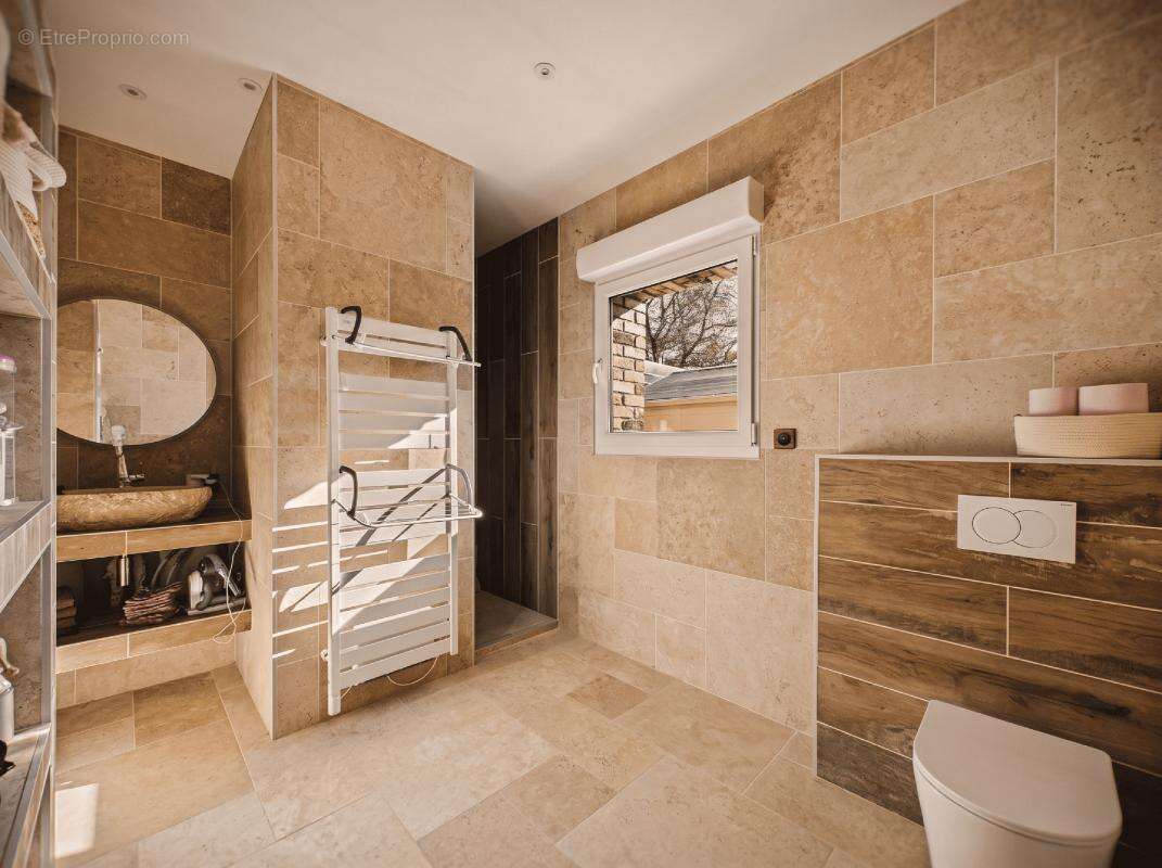 Maison 94 m² à Saint-Amand-Les-Eaux  - photo 11