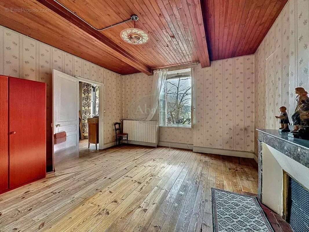 Maison à SAINT-PE-DELBOSC