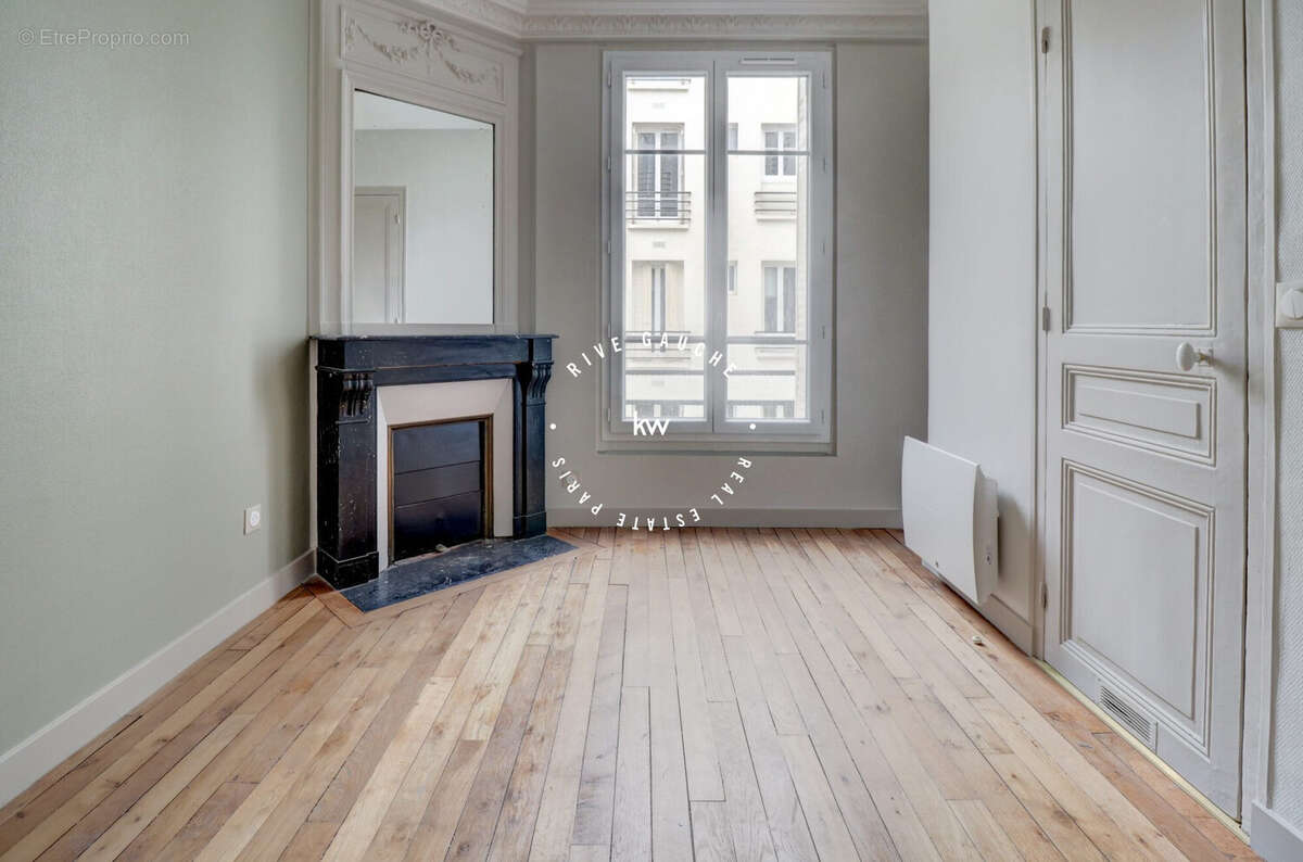 Appartement à PARIS-14E