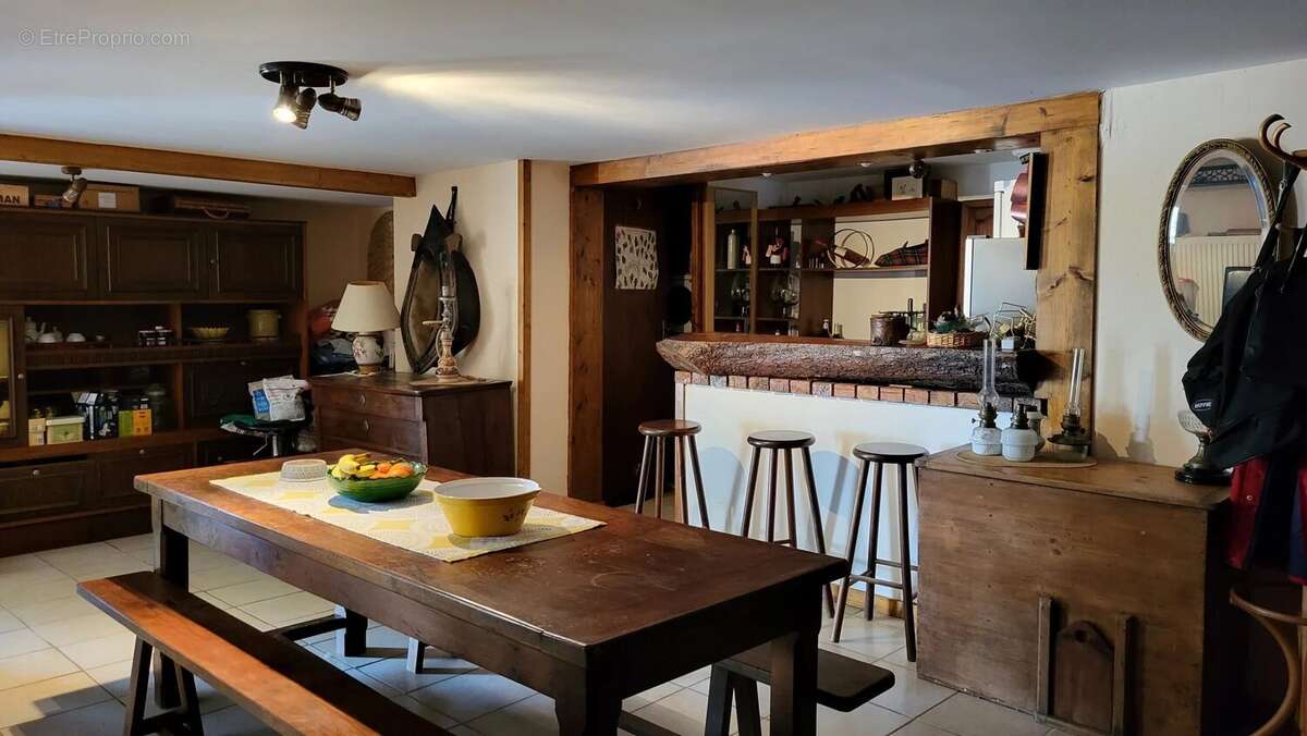 Maison à THOISSEY