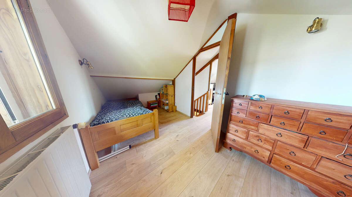 Maison à HOUILLES