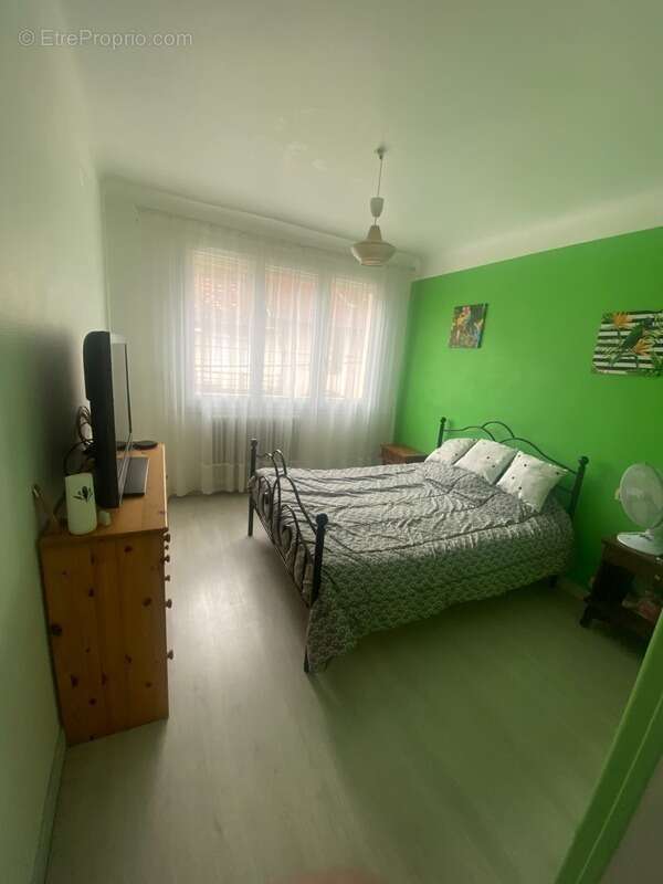 Maison à DECAZEVILLE