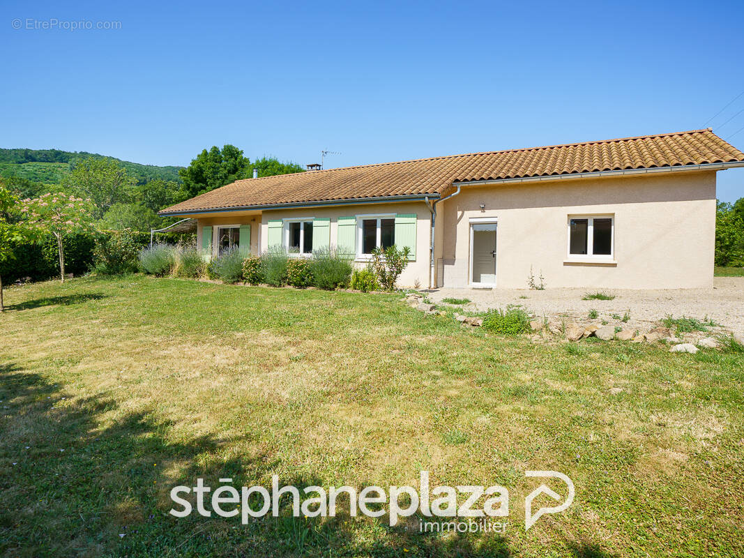 Maison à JULIENAS