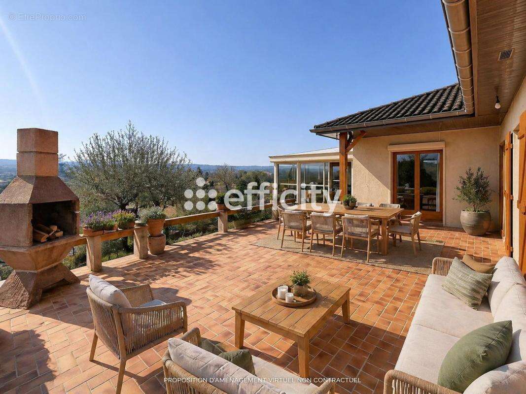 Maison à ESTRABLIN