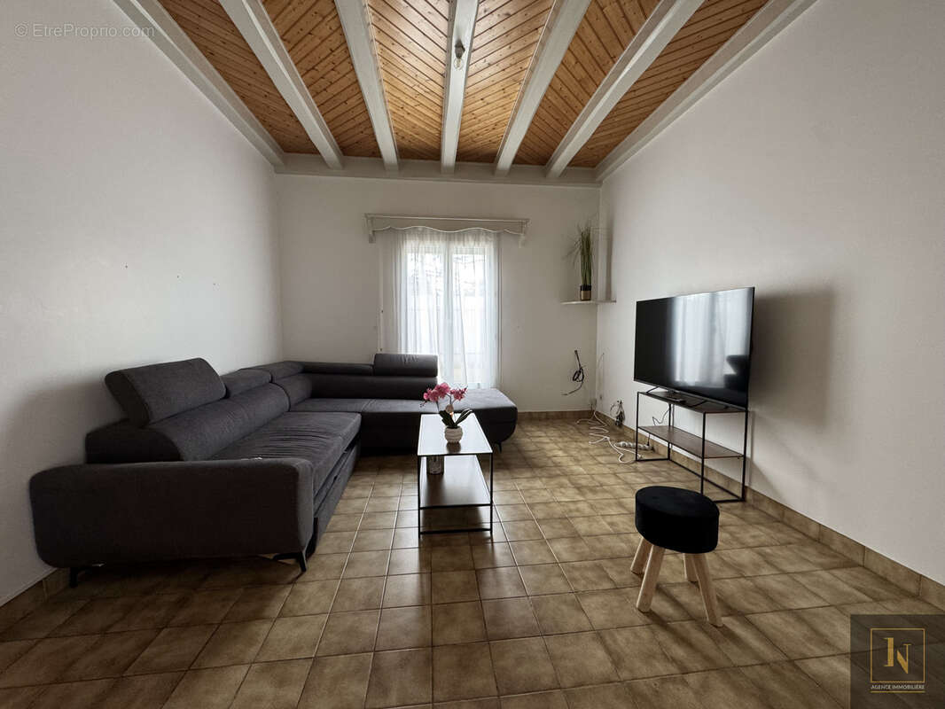 Maison à BASSE-GOULAINE