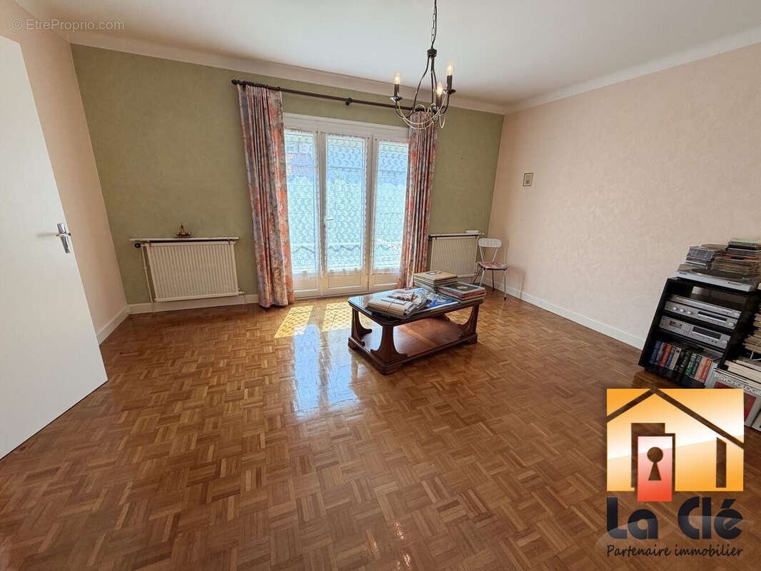 Maison 128 m² à Agen  - photo 3