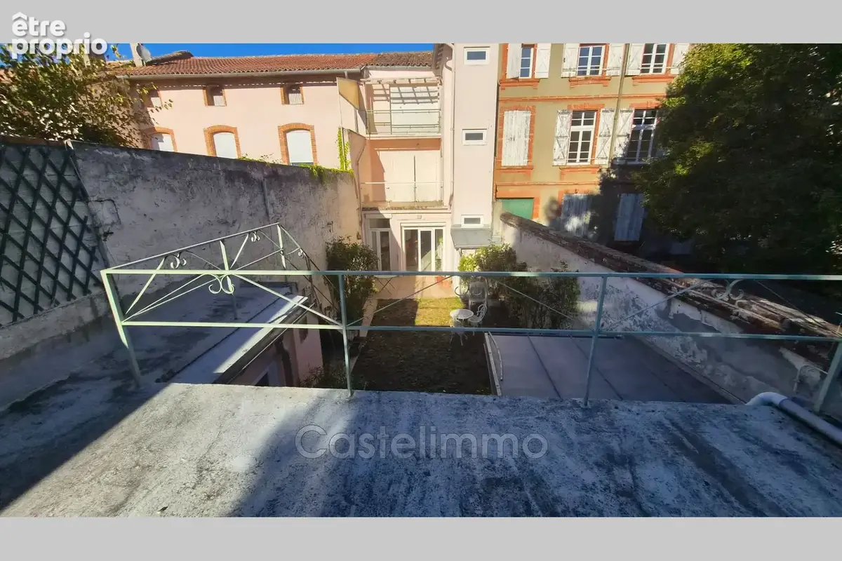 Maison 6 pièces 220 m² à vendre à Castelsarrasin (82100) - photo 4